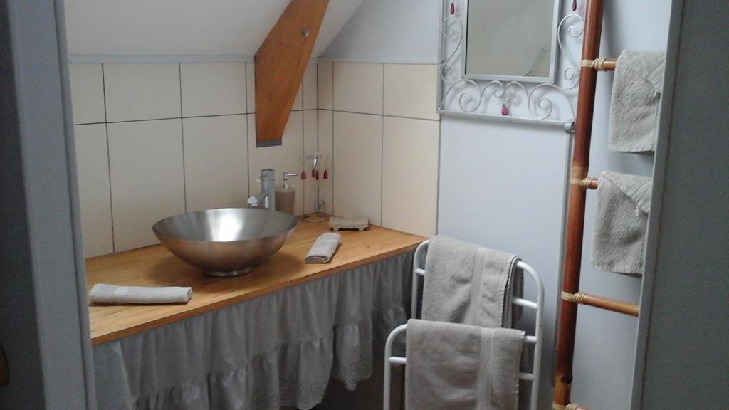 Hotel La Freneraie Paulhac  Zimmer foto